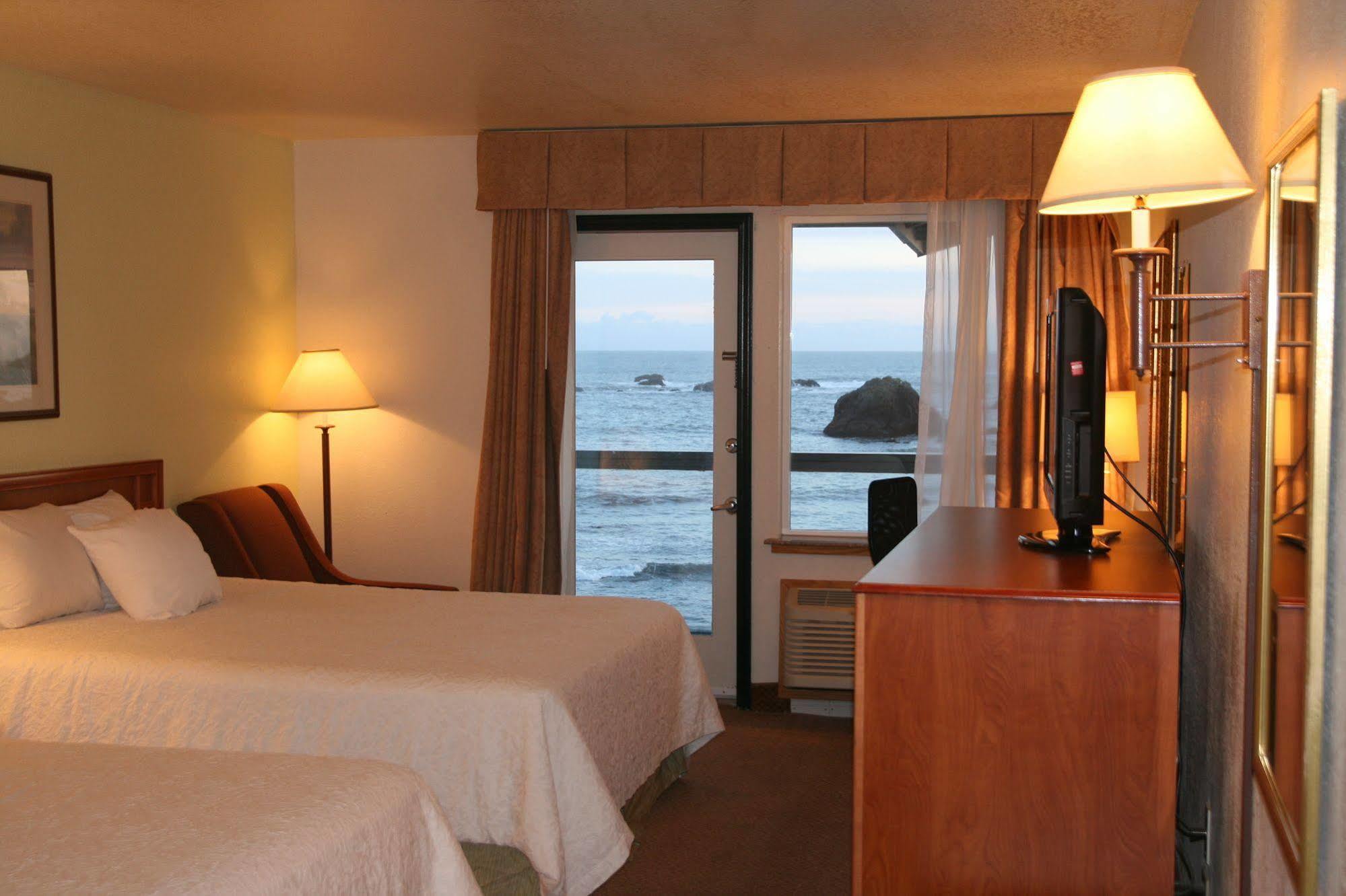Oceanfront Lodge Crescent City Exterior foto